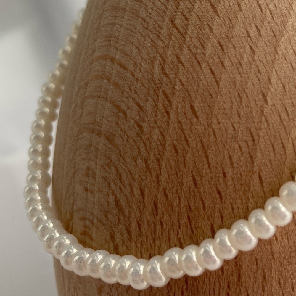 Pearl White Stretch Beaded Anklet - Picture 2 of 8